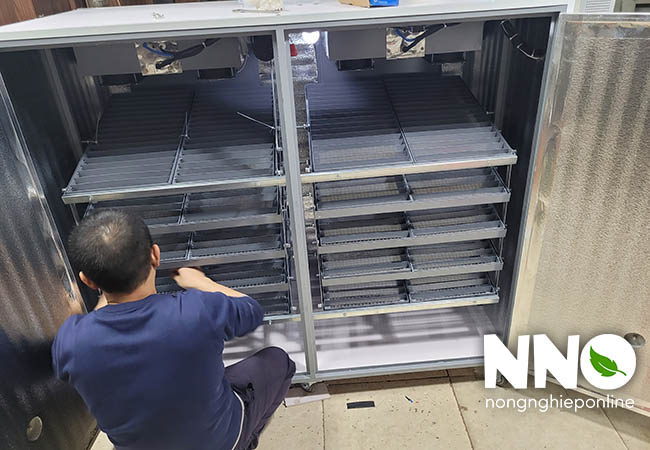 Nguyên lý hoạt động của máy ấp trứng công nghiệp